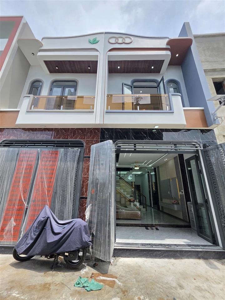 9759 nhà hoàn công 1t1l, 3 pn gần vòng xoay cầu hang, đ. nguyễn tri phương biên hòa  65m2  3t2