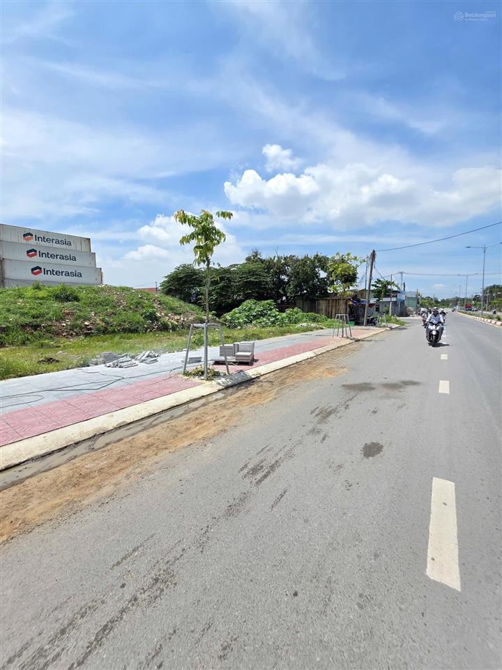 Bán đất mặt tiền đường 30/4 sát làng đhqg xây chdv p. bình thắng, dĩ an  378m2 ngang 10m  22,6 tỷ