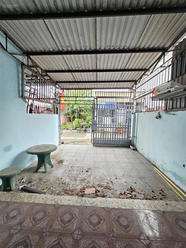 882  bán nhà p. tân đông hiệp, dĩ an gần chợ đoàn thị kia 58,3m2  sổ hồng riêng  3,35 tỷ tl