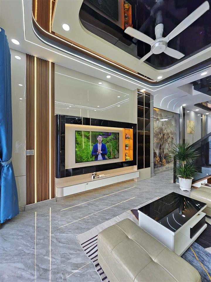 9609bán nhà gần p.tân bình, dĩ an, bờ hồ biconsi, sổ hoàn công, 3pn, sân ôtô, 103m2, giá 5,5 tỷ