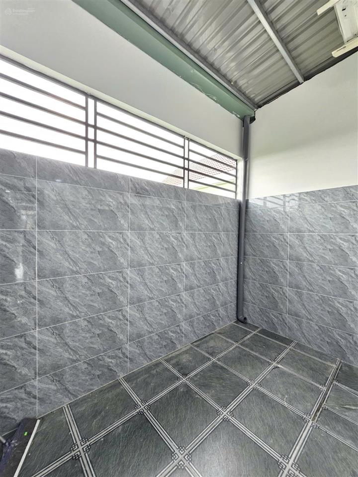9609bán nhà gần p.tân bình, dĩ an, bờ hồ biconsi, sổ hoàn công, 3pn, sân ôtô, 103m2, giá 5,5 tỷ