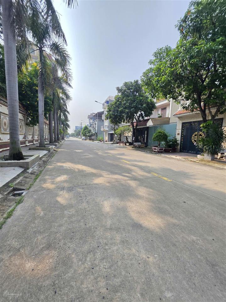 840  bán đất trung tâm hành chính dĩ an gần trường việt anh, 100m2 full thổ cư  8 tỷ tl