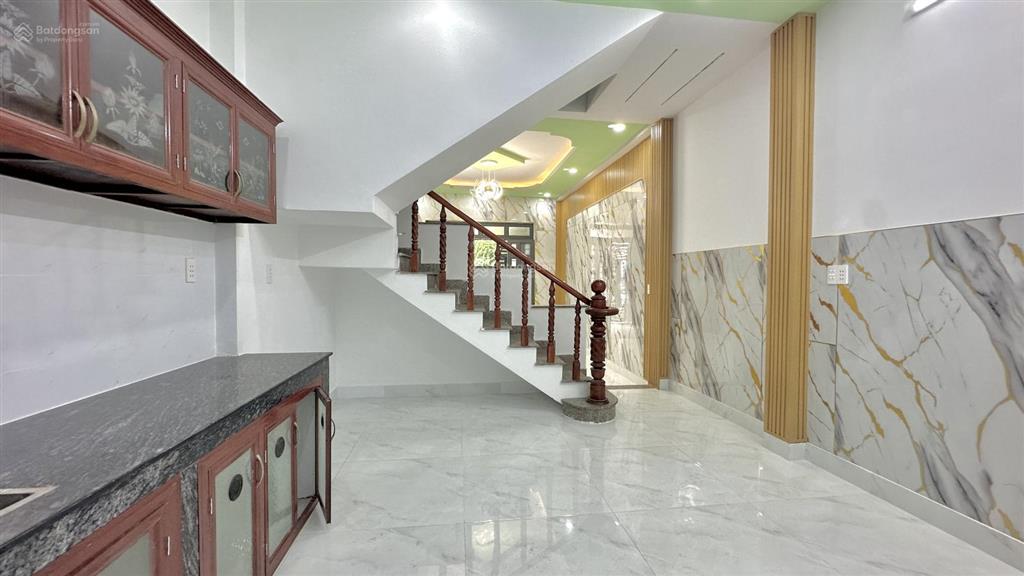 Bán nhà tân đông hiệp gần ngã tư chiêu liêu, 60,6m2, sổ hồng riêng, đường 11m, giá 3,95 tỷ