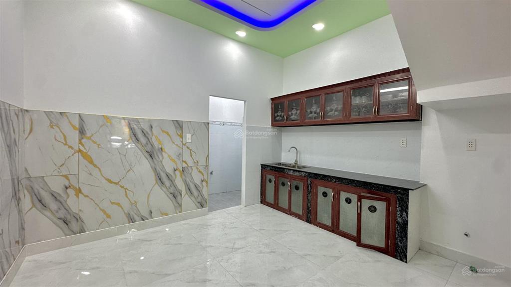 Bán nhà tân đông hiệp gần ngã tư chiêu liêu, 60,6m2, sổ hồng riêng, đường 11m, giá 3,95 tỷ