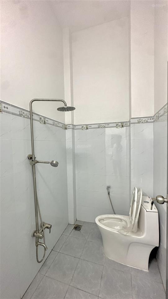 Bán nhà tân đông hiệp gần ngã tư chiêu liêu, 60,6m2, sổ hồng riêng, đường 11m, giá 3,95 tỷ