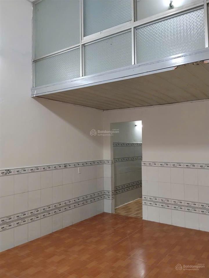 986  bán nhà giá rẻ p. tân đông hiệp dĩ an, gần ngã tư chiêu liêu, 2pn, đường ô tô thông  2,45 tỷ