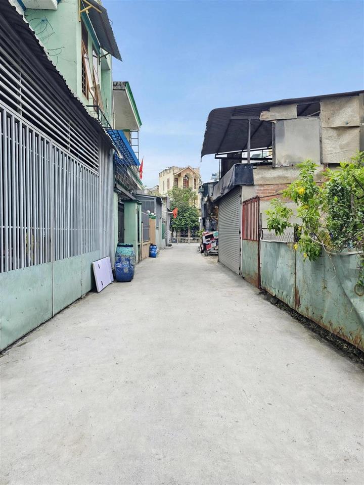 916 bán nhà đông hòa, dĩ an gần hai bà trưng, go dĩ an, 118,3m2 ngang 7,6m, giá 4,7 tỷ