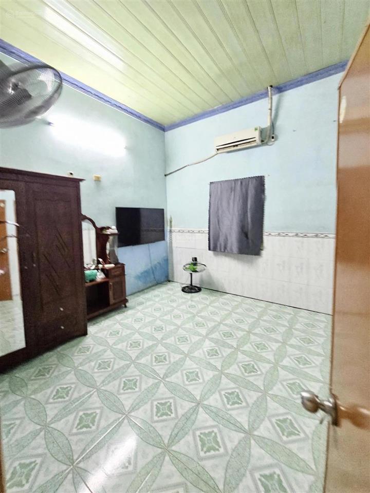 916 bán nhà đông hòa, dĩ an gần hai bà trưng, go dĩ an, 118,3m2 ngang 7,6m, giá 4,7 tỷ