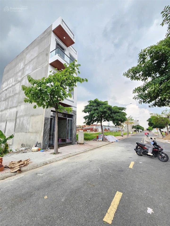 249  bán đất trục chính kdc lê phong an phú, gần dt743 ngã sáu an phú, 67,5m2 đường 12  2,5 tỷ