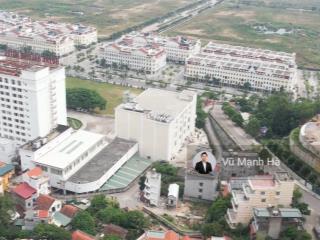 Đất bãi cháy rộng sau khách sạn hoàng gia trung tâm khu du lịch