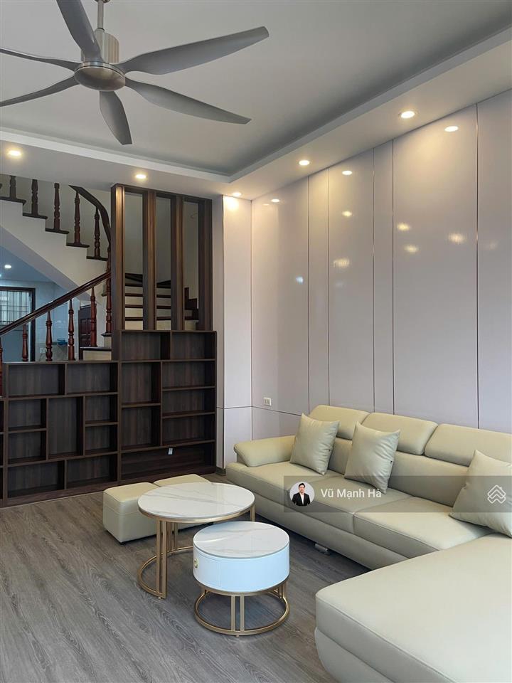 Liền kề san hô mặt đường to nội thất đẹp hàng hot