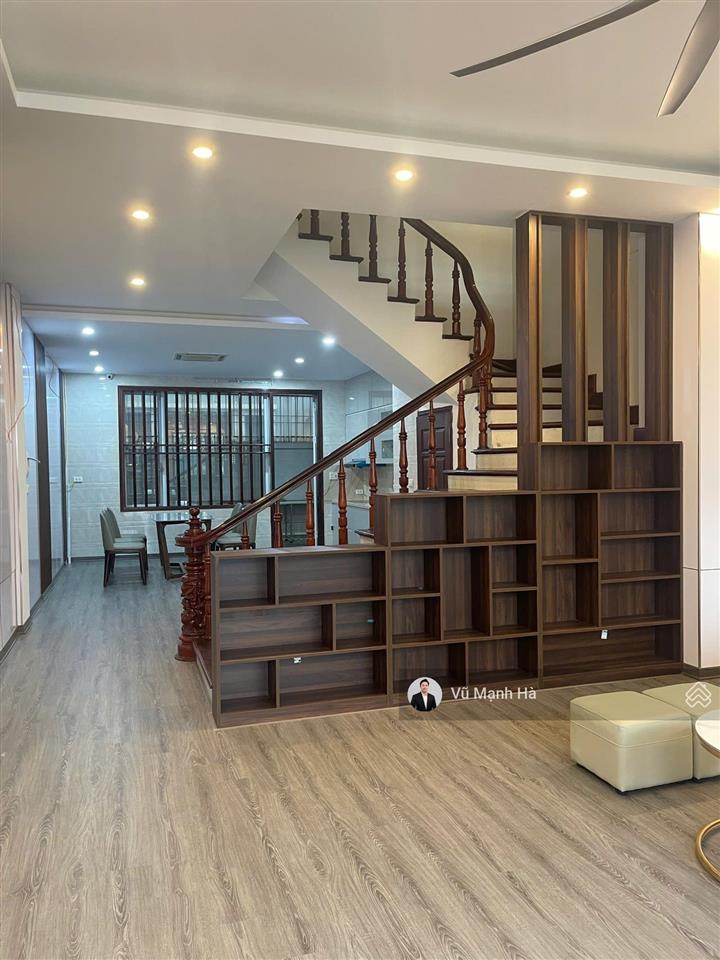 Liền kề san hô mặt đường to nội thất đẹp hàng hot