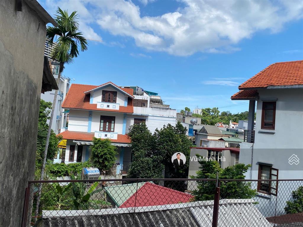 Nhà 3 tầng phố anh đào, cạnh đường hậu cần bãi cháy