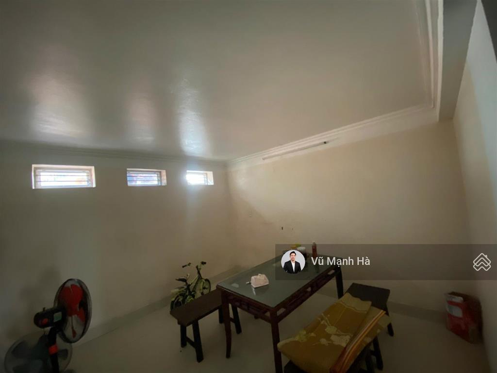 Nhà 3 tầng phố anh đào, cạnh đường hậu cần bãi cháy