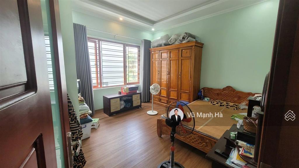 Bán căn nhà rộng thuộc trục chính khu đô thị nam ga