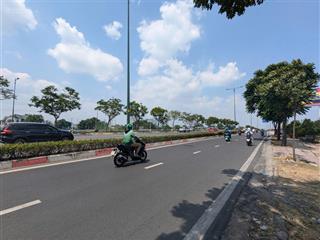 Mặt tiền phạm văn đồng, hiệp bình chánh, thủ đức tài sản giá tốt + gpxd 1054,6m2 sàn.