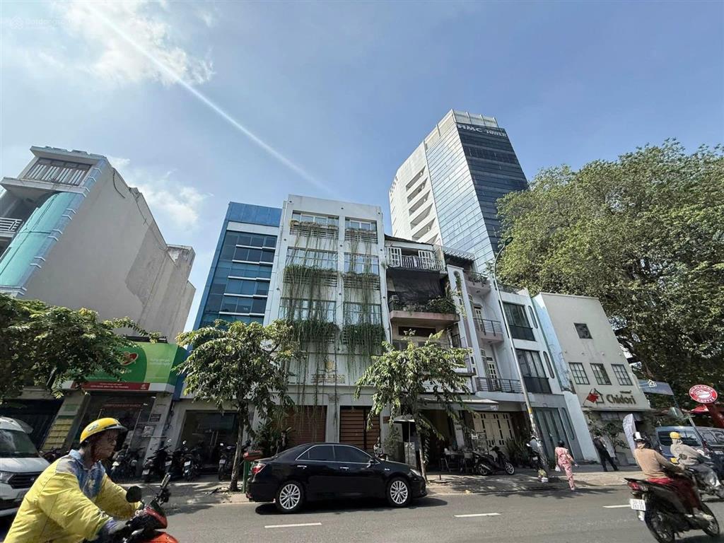 Bán nhà mặt tiền đinh tiên hoàng  quận p.đakao, quận 1