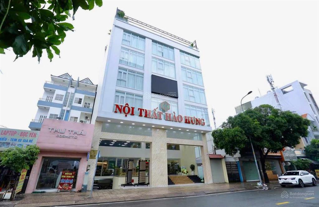 Bán tòa nhà mt tân sơn nhì, dt 18x30 cn 560 m² dt sàn 1.953 m² kc 1 trệt hầm 4tầng giá 160tỷ