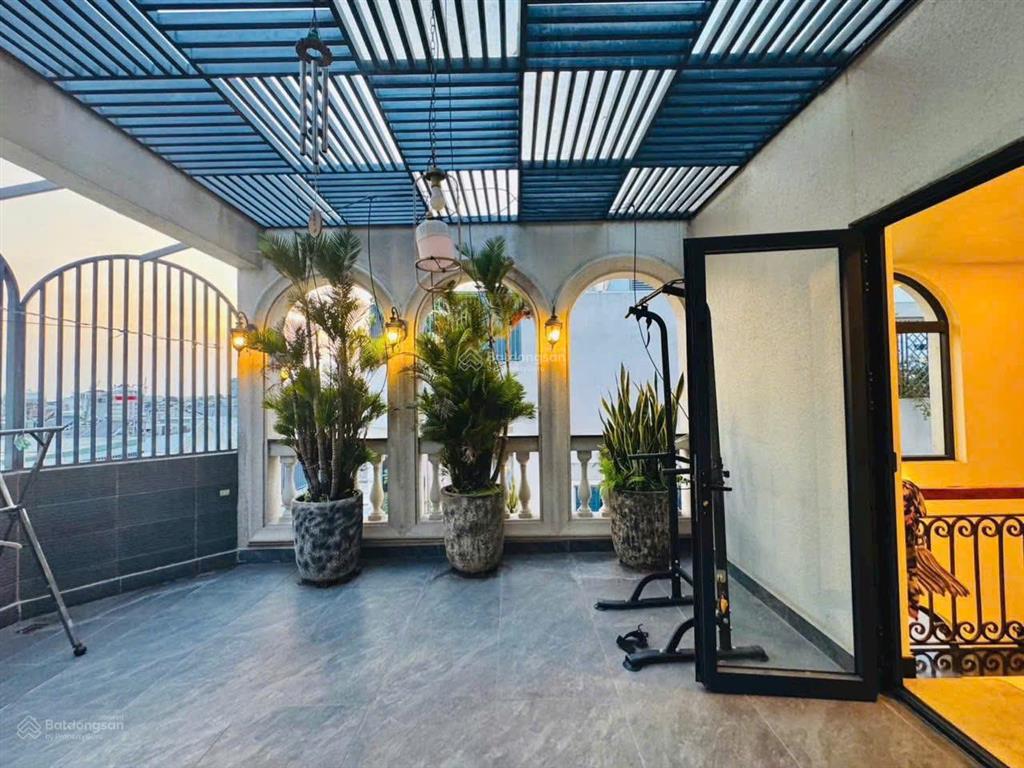 Bán nhà góc 2mt quận gò vấp. dt 5x15 ( dt sàn 358.9m2)  cn 77.5  kc 7 tầng  giá bán 21. tỷ