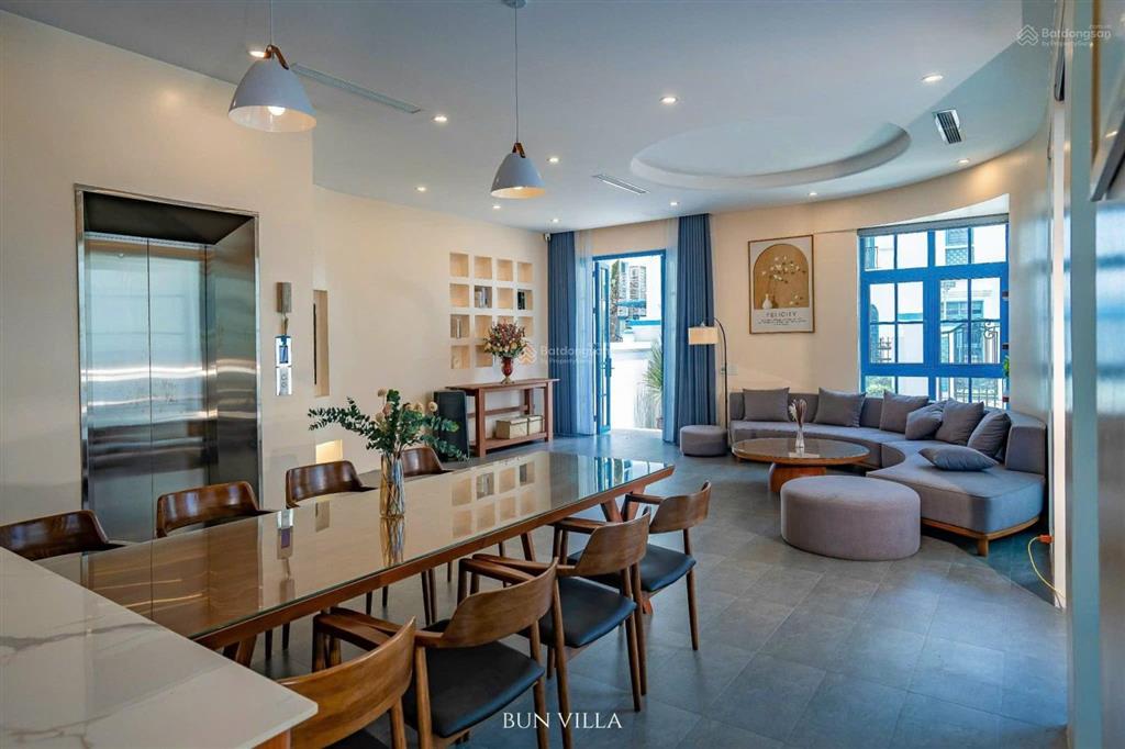 Cần bán gấp căn biệt thự mặt biển rẻ nhất thị trường sun feria