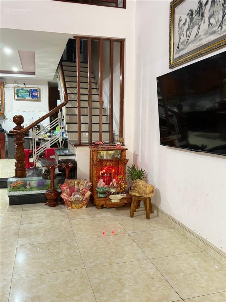Nhà 3 tầng mặt tiền văn tiến dũng khu dân cư đẹp, ô tô đỗ sân