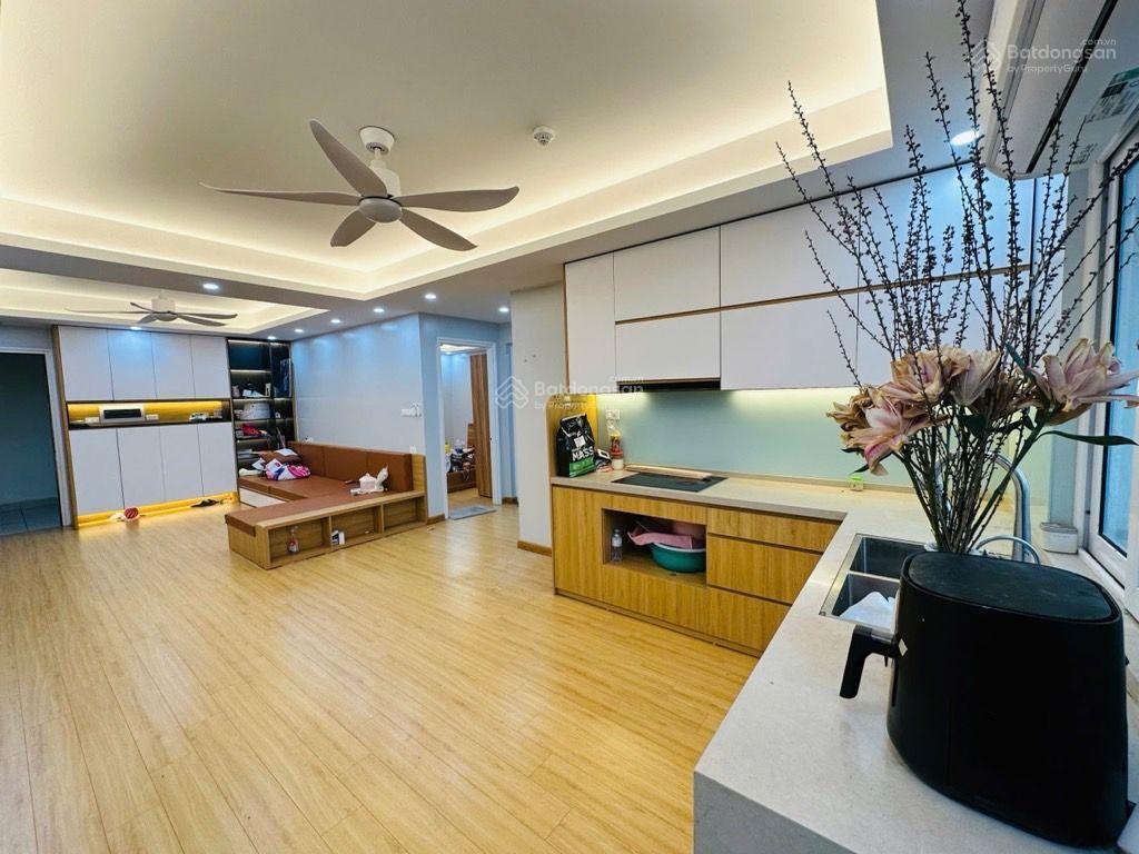 Căn hộ chung cư thương mại thạch bàn  74m  2pn/2wc  view hồ  full nội thất  bancon hướng mát