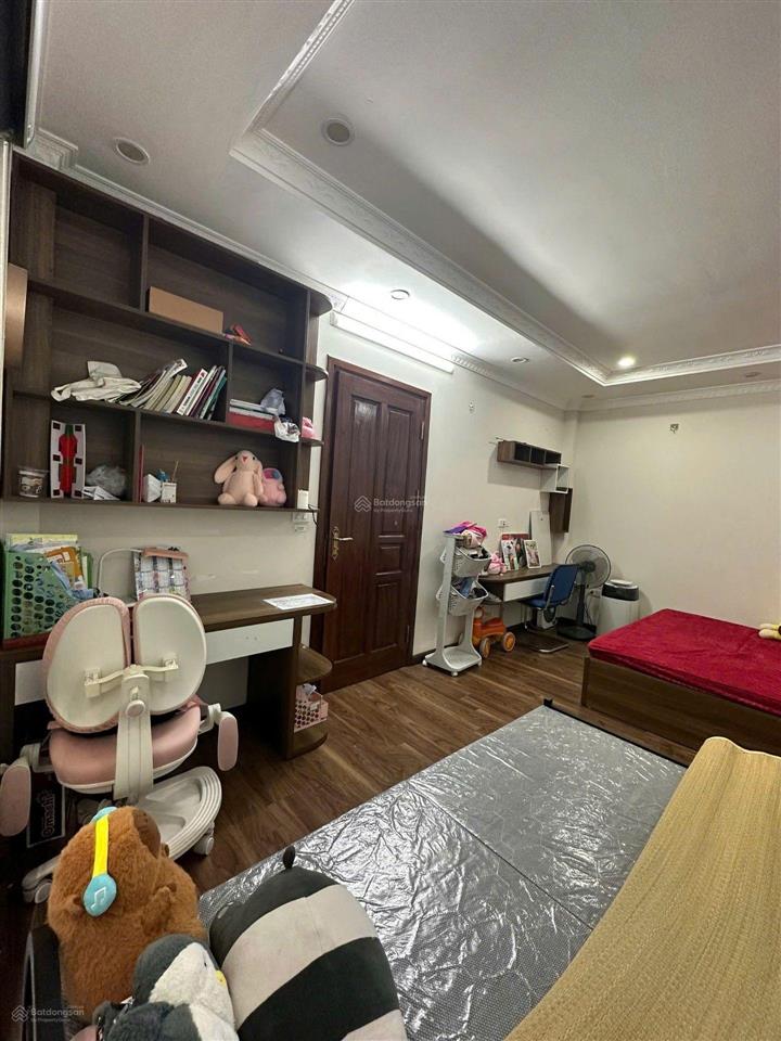 Nhà đẹp nguyễn sơn 31m  5 tầng  3pn  full nội thất  7,8 tỷ