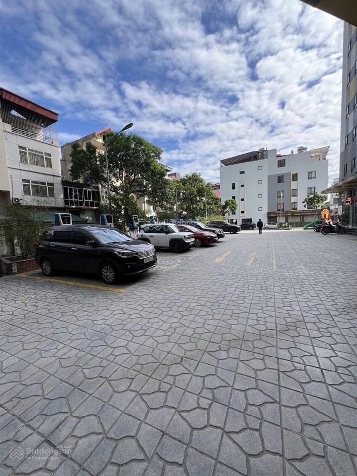 Chung cư rice city sông hồng  căn góc 69.2m2 2pn  2wc. tầng trung. view đẹp. full nội thất ở ngay