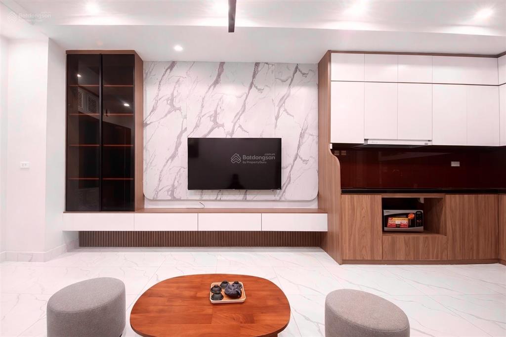 Bán nhà ở tết! gần huỳnh thúc kháng  52m2  full nội thất