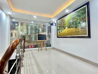Bùi xương trạch  ngõ thông rộng 3m  nhà dân xây kiên cố  khung cột chắc chắn  12 tỷ hơn