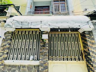 Nguyễn văn lượng p17 gò vấp  nhà 1 trục sát mt  xe hơi ngủ trong nhà  3 tầng  62m2