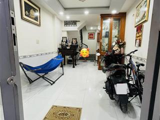 Chỉ 4.15 tỷ bớt lộc khu vực gần sân bay  gần bv 175 cv gia định  31m2  2 tầng kiên cố