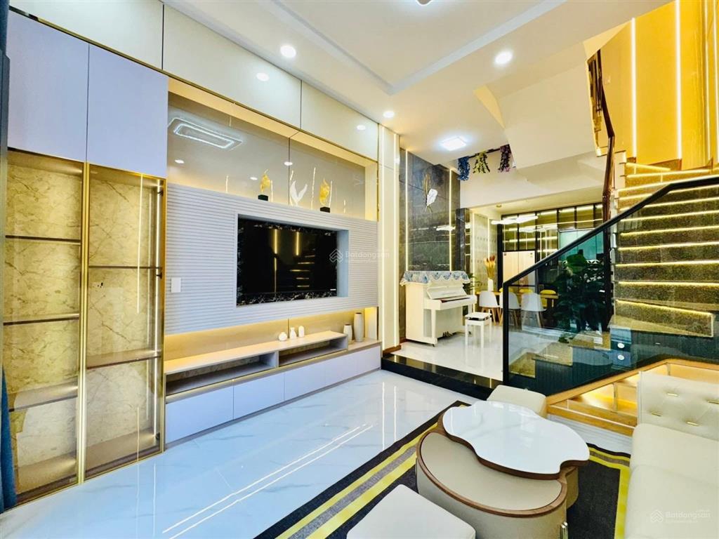 50m ra mt, hẻm 4m 1trục, xh đỗ cửa, 3 tầng kiên cố, 3pn, phòng thờ st. full nt