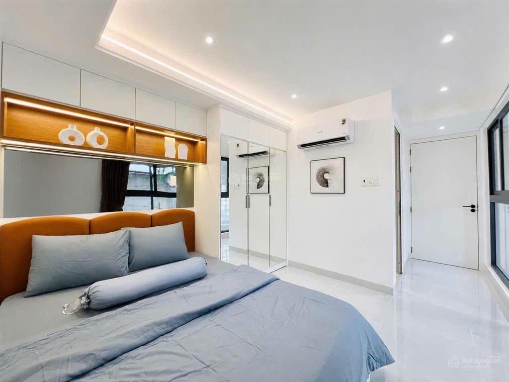 Ngang hơn 7m  hẻm xe hơi  5 tầng sân thượng  50m ra mt  nội thất xịn  chỉ 6.9 tỷ