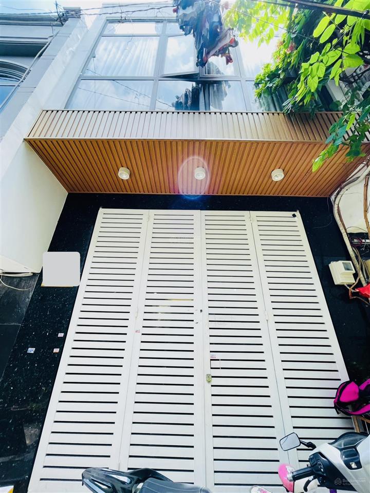 Chỉ 4.95 tỷ  gần bv hồng đức gv  2 tầng kiên cố  nhà mới đẹp ở ngay  2pn  tặng nội thất  42m2