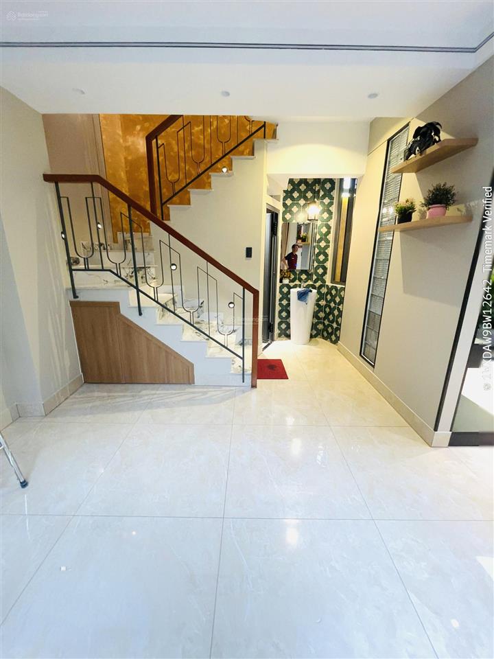 Chỉ 7.48 tỷ  nhà mới xây 5 tầng  54m2  gần cv làng hoa  ô tô đỗ cửa  căn góc 3 mặt thoáng