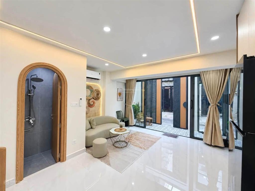 4,98 tỷ  hẻm xe hơi thông ngay đh văn lang dương quảng hàm  31.5m2 2 tầng  full nt