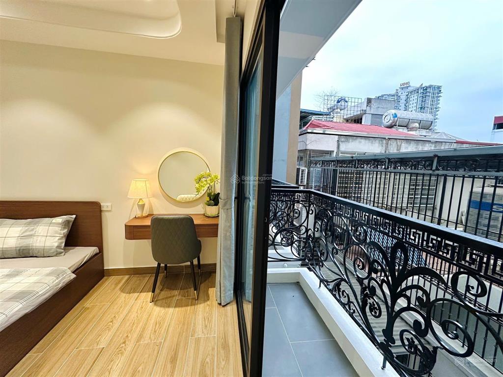 Cho thuê ccmn ngõ 100 trần duy hưng  cách phố 20m  full đồ cao cấp  ban công siêu thoáng (7tr)