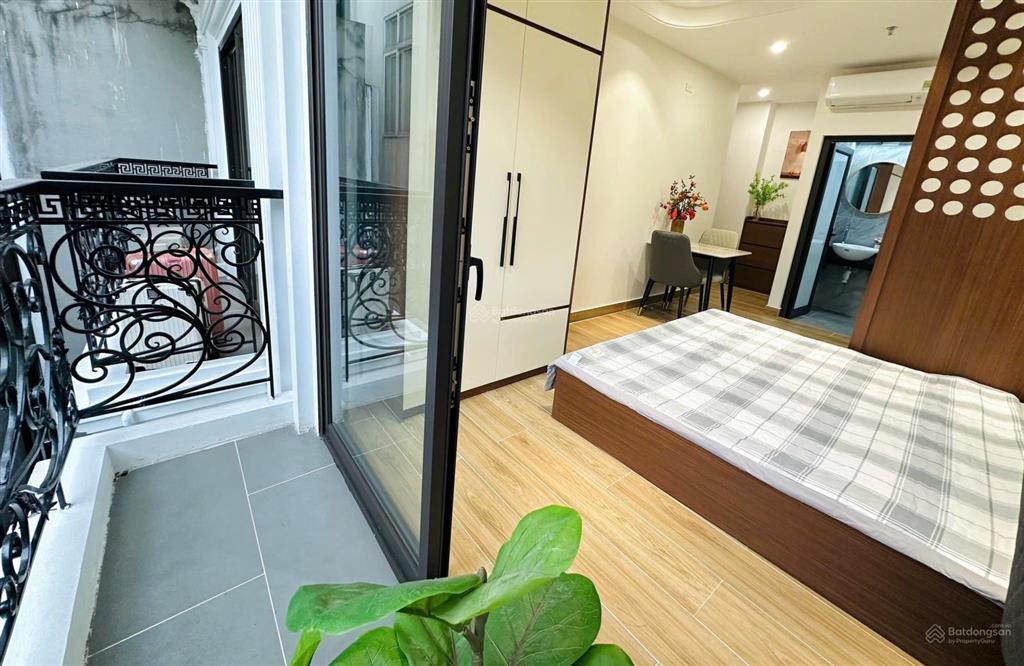 Cho thuê ccmn ngõ 100 trần duy hưng  cách phố 20m  full đồ cao cấp  ban công siêu thoáng (7tr)