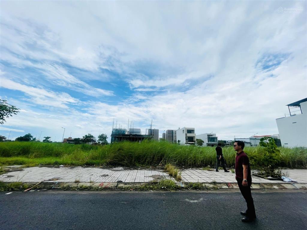 Ngân hàng thanh lý đất tại khu golden city