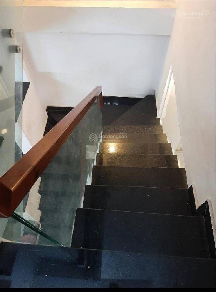 Bán gấp nhà trước tết 50m2 , 4tầng, hẻm ôtô, chỉ nhỉnh 5tỷ, nguyễn phúc chu  tân bình