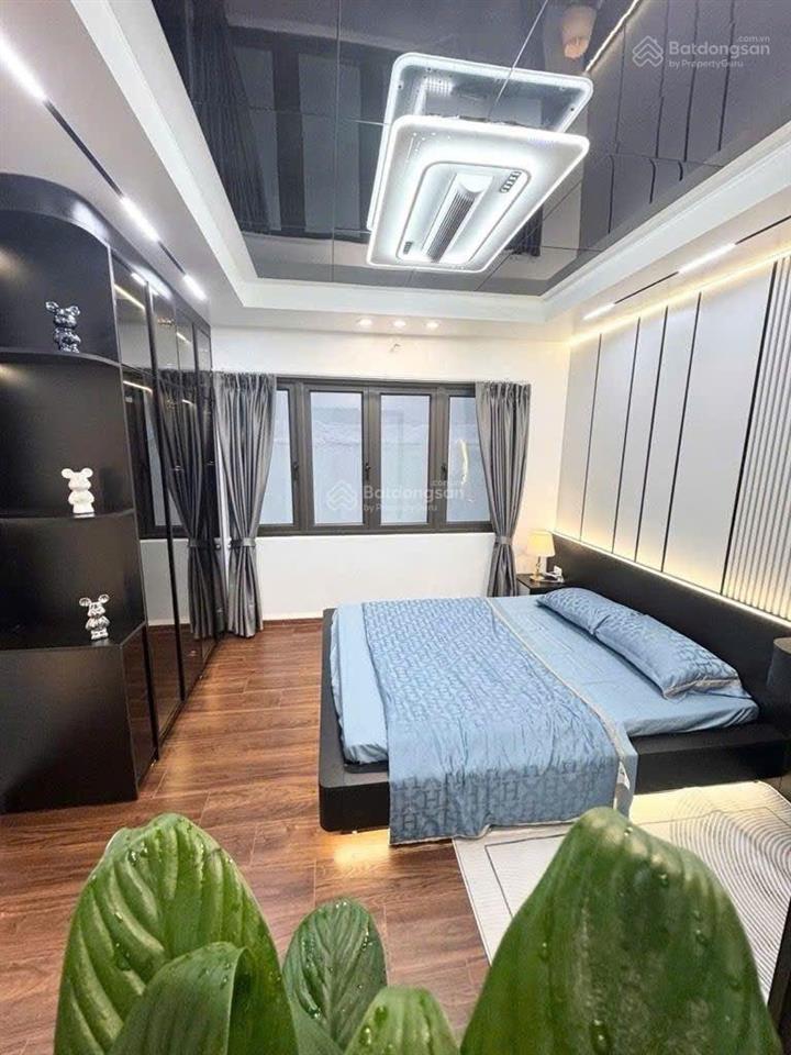 Thanh nhàn  kim ngưu  ngõ bàn cờ  ra phố 3 bước chân  22m2  5 tầng  chỉ 5.3 tỷ