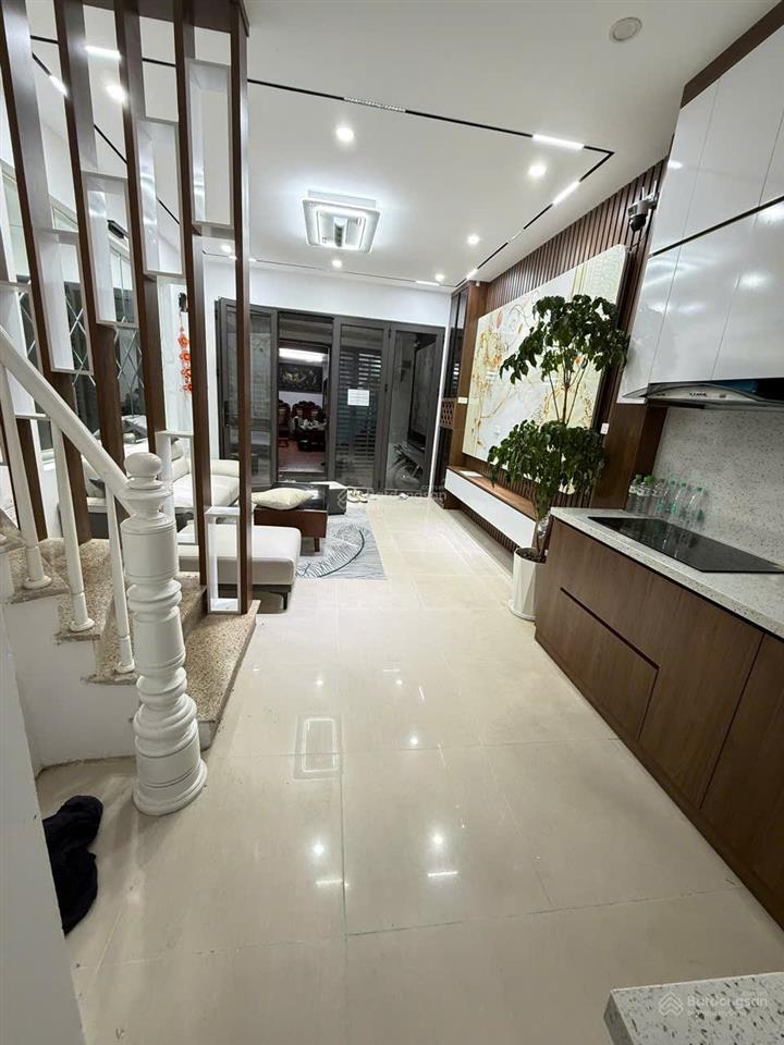 Trần đại nghĩa  đại la  ngõ siêu nông  34m2  5 tầng  mới cong