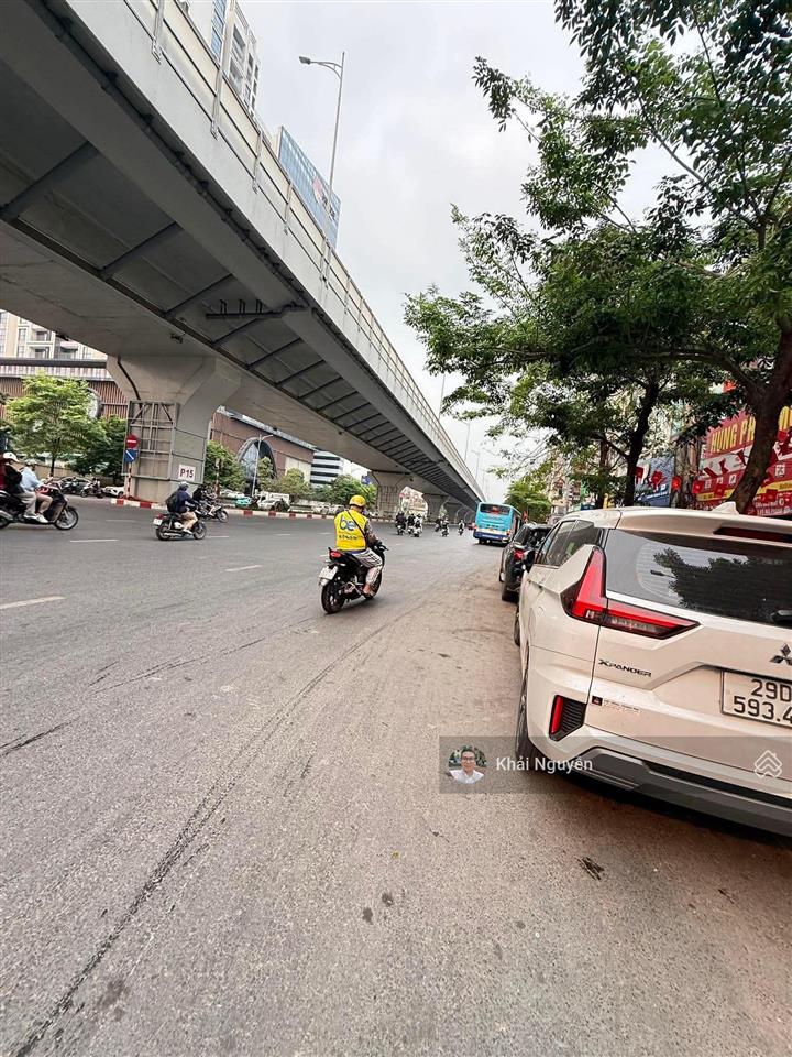 Minh khai  phố víp 8 làn xe  quy hoạch ổn định  25m2  5 tầng  hơn 5 tỷ.