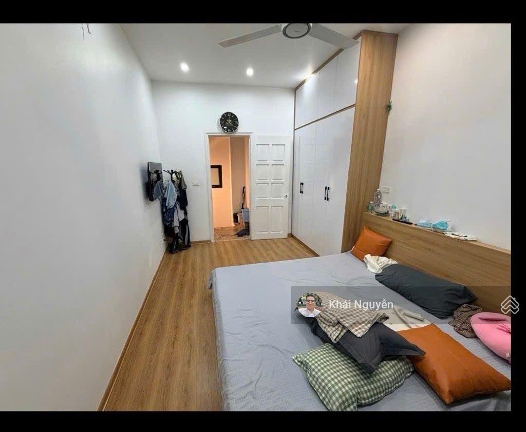 Minh khai  phố víp 8 làn xe  quy hoạch ổn định  25m2  5 tầng  hơn 5 tỷ.