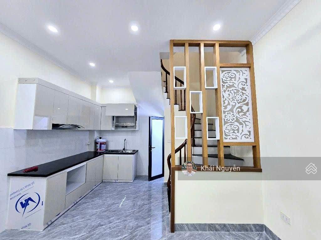 Minh khai  hai bà trưng  31m2  4 tầng  gần phố  chỉ 5.7 tỷ.