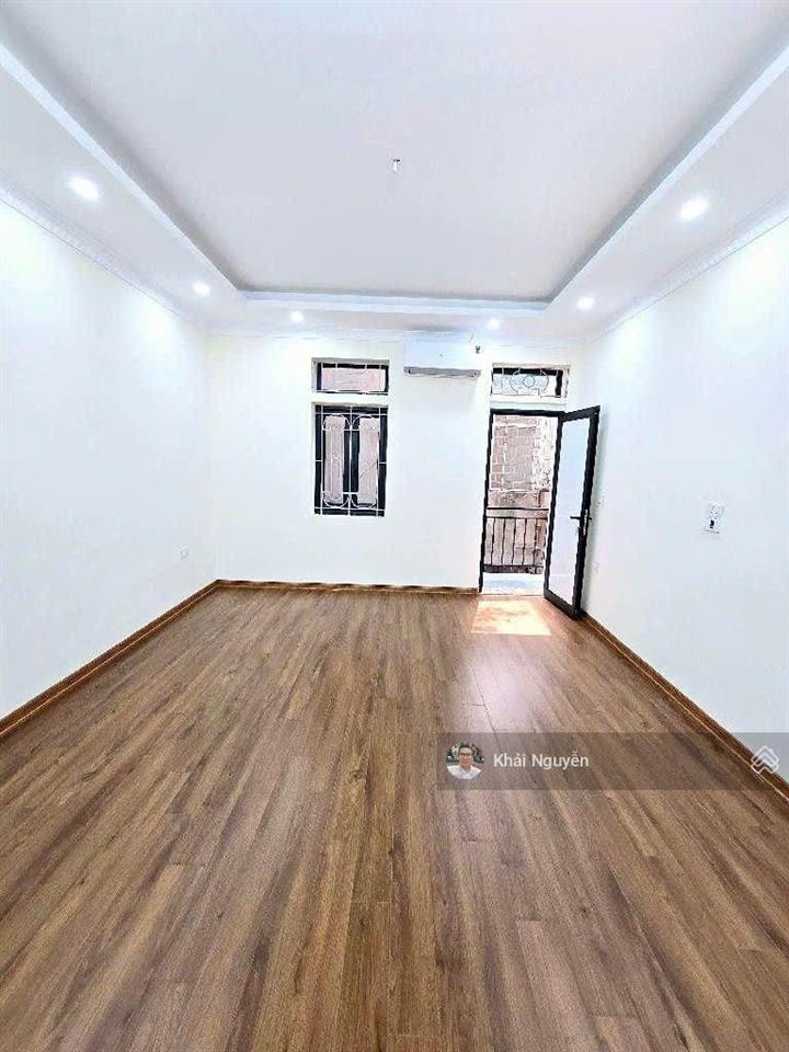 Minh khai  hai bà trưng  31m2  4 tầng  gần phố  chỉ 5.7 tỷ.