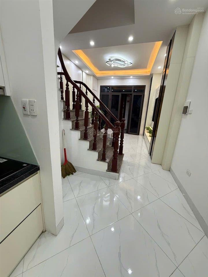 Phân lô đền lừ  tân mai  mặt ngõ thông kinh doanh  32m²  5 tầng  hơn 7 tỷ