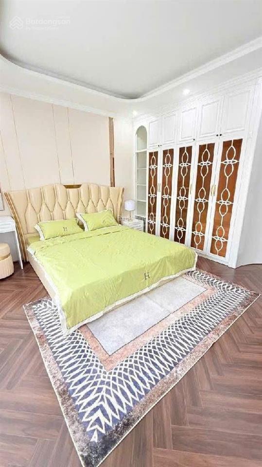 Mặt phố đại la  trần đại nghĩa quy hoạch ổn định  40m2 mt5m 7 tầng thang máy nhỉnh 20 đồng.