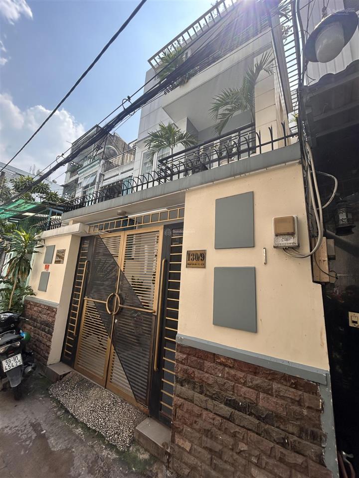 Bán nhà giá tốt khu vực. ngay chợ phạm văn hai. phù hợp ở hoặc kinh doanh căn hộ dịch vụ.